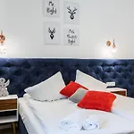 Diamond Relax شقة فندقية 4*