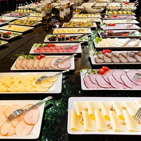 Diamond Relax Apartmanhotel 4*