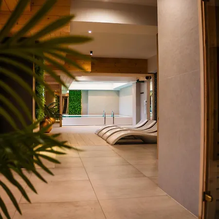 Aparthotel Diamond Relax 4*