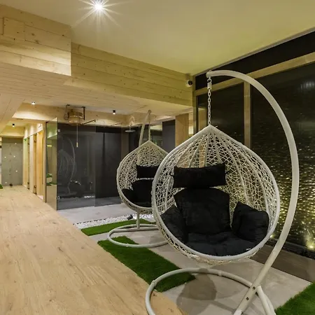 Diamond Family Aparthotel Bialka Tatrzanska